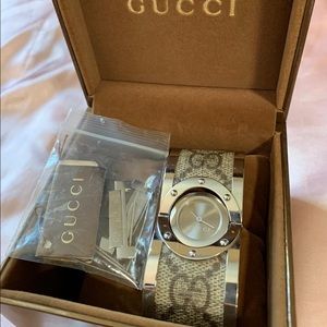 Gucci Bracelet Watch - Authentic